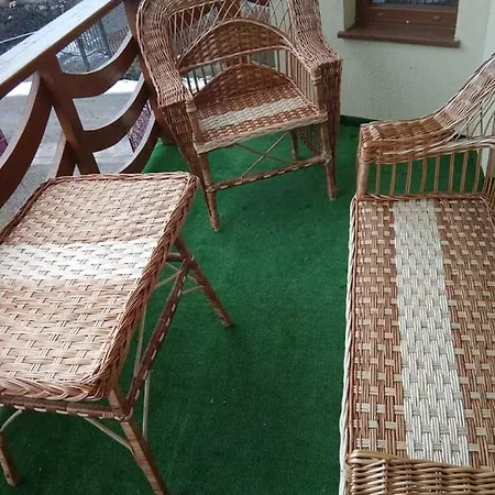 Sub Creasta Cocosului Breb